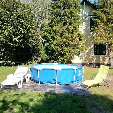 בית נופש In 19327 Balatonmáriafürdő