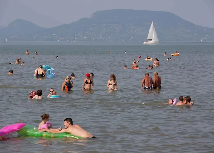 בית נופש In 19327 Balatonmáriafürdő