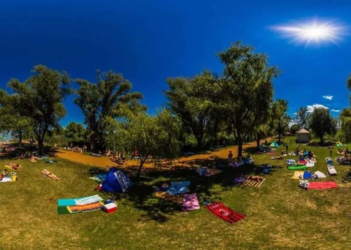 In 19327 Balatonmáriafürdő